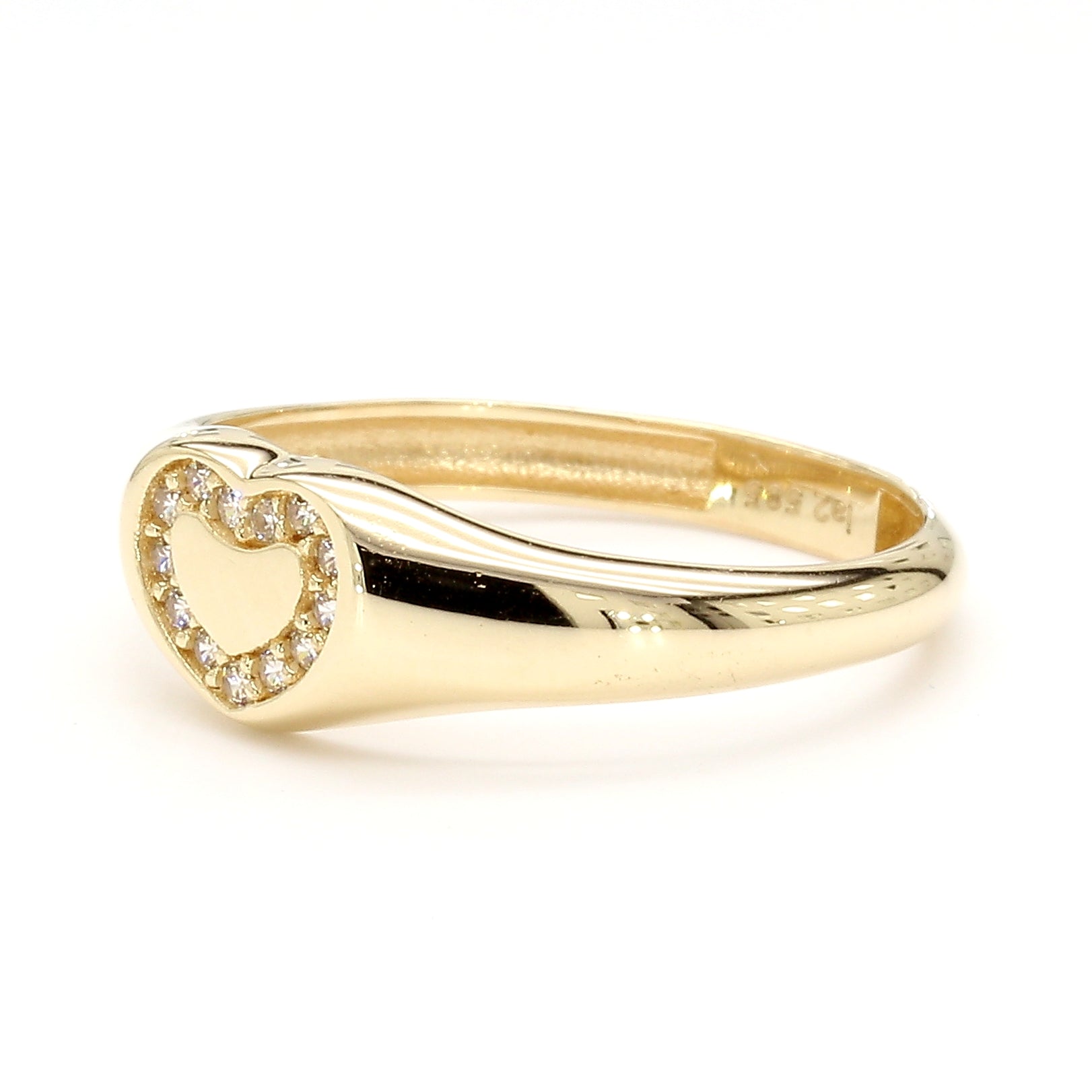 Amora Ring